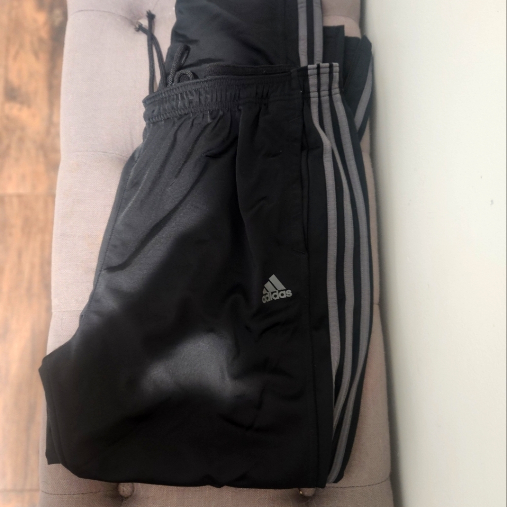 Men's XXL black adidas sweatpants